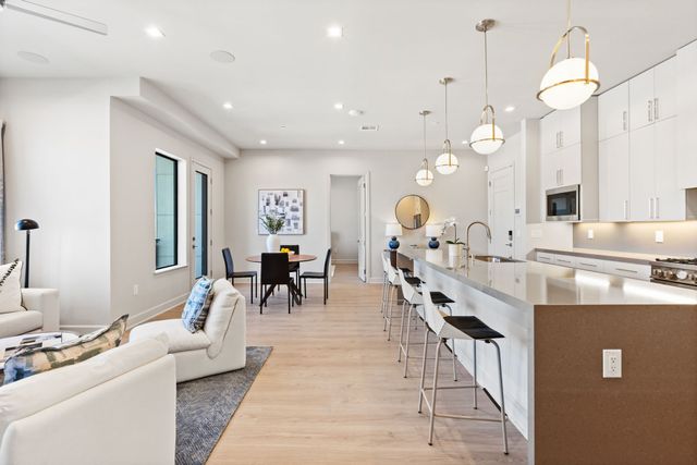 1900 S Ervay Street 414, Dallas, TX 75215