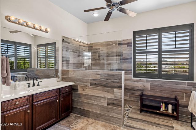 4181 E Blue Spruce Lane, Gilbert, AZ 85298