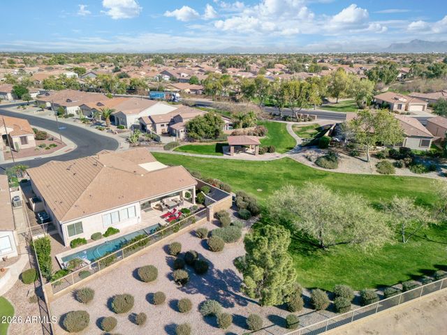 4181 E Blue Spruce Lane, Gilbert, AZ 85298