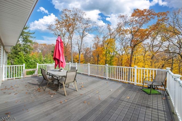 14 Glen View Rd, Montville Twp., NJ 07082