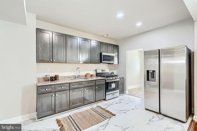 3111 LAWNVIEW AVE, Baltimore, MD 21213