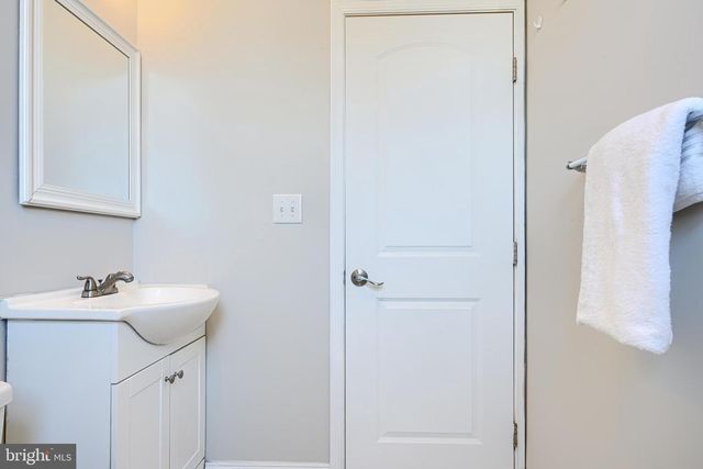 3111 LAWNVIEW AVE, Baltimore, MD 21213