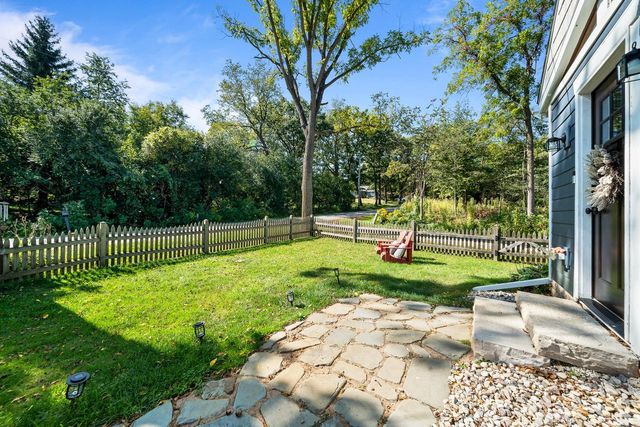 W3608 Glenmore AVENUE, Lake Geneva, WI 53147