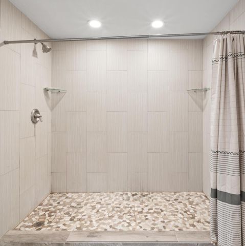 W3608 Glenmore AVENUE, Lake Geneva, WI 53147