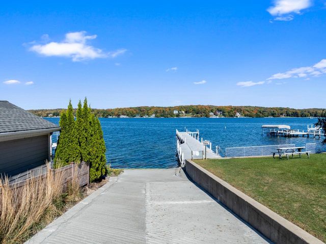 W3608 Glenmore AVENUE, Lake Geneva, WI 53147