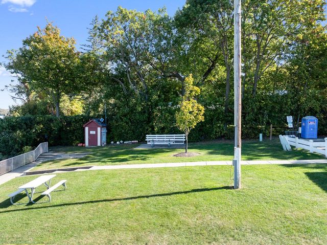 W3608 Glenmore AVENUE, Lake Geneva, WI 53147