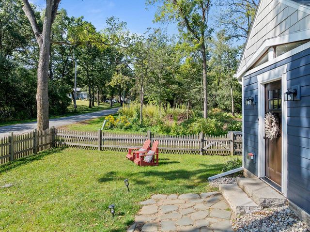 W3608 Glenmore AVENUE, Lake Geneva, WI 53147