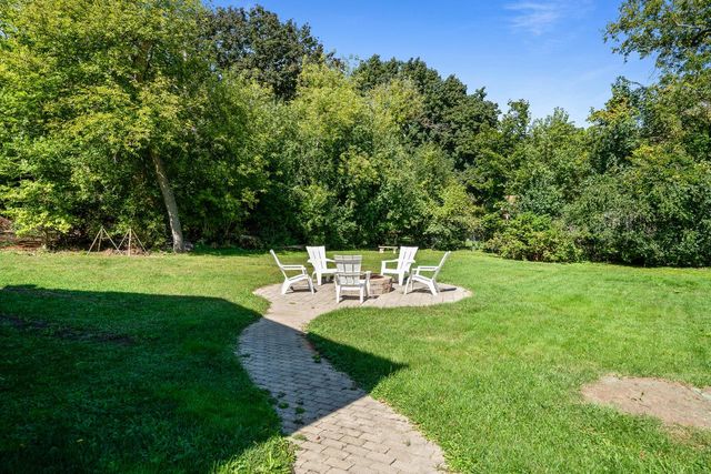 W3608 Glenmore AVENUE, Lake Geneva, WI 53147