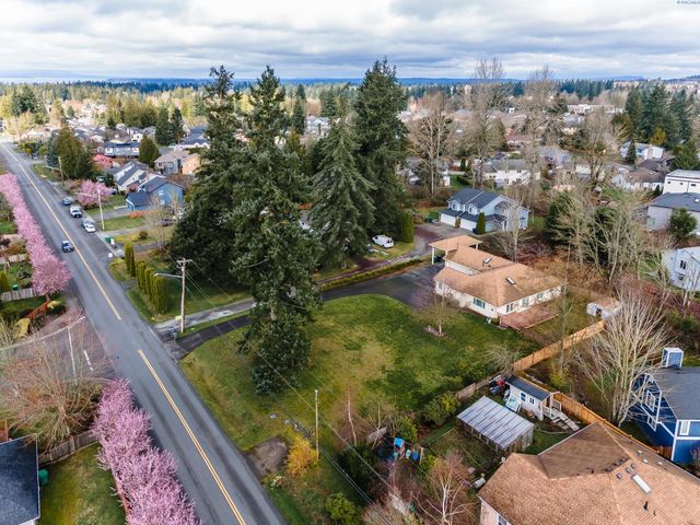 3629 Lincoln Way, Lynwood, WA 98087