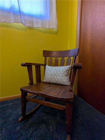 511 N 2nd Street, Hiawatha, KS 66434