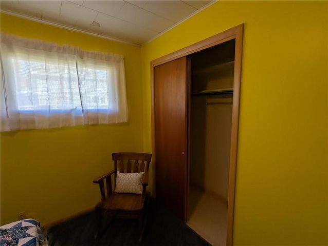 511 N 2nd Street, Hiawatha, KS 66434