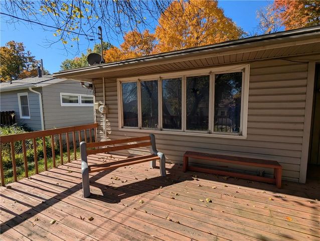 511 N 2nd Street, Hiawatha, KS 66434