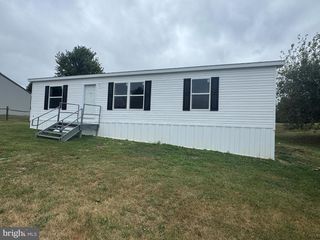 24 HILLSIDE ESTATES, Mcconnellsburg, PA 17233