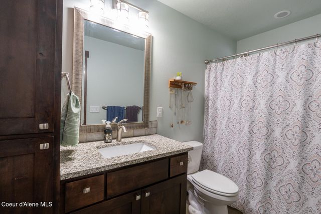 15382 N WASHINGTON ST, Rathdrum, ID 83858