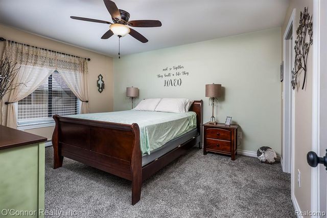 1700 River Road 10, Marysville, MI 48040
