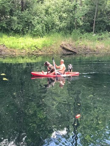 892 W Barnes Lake Road, Columbiaville, MI 48421