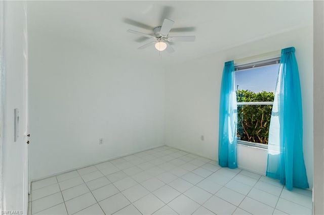 315 NW 7th TER, Cape Coral, FL 33993