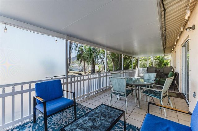 315 NW 7th TER, Cape Coral, FL 33993