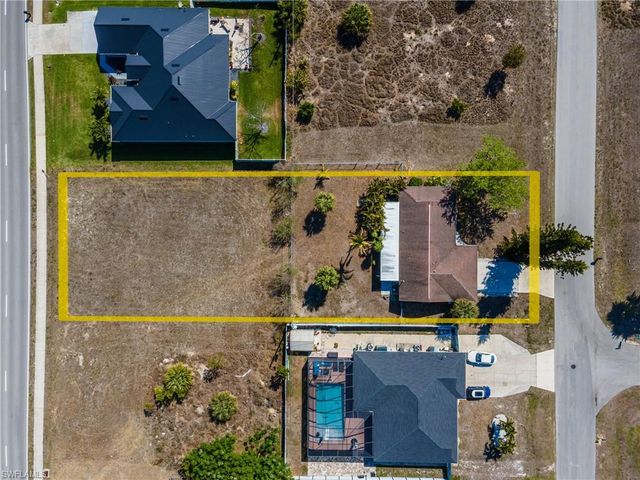 315 NW 7th TER, Cape Coral, FL 33993