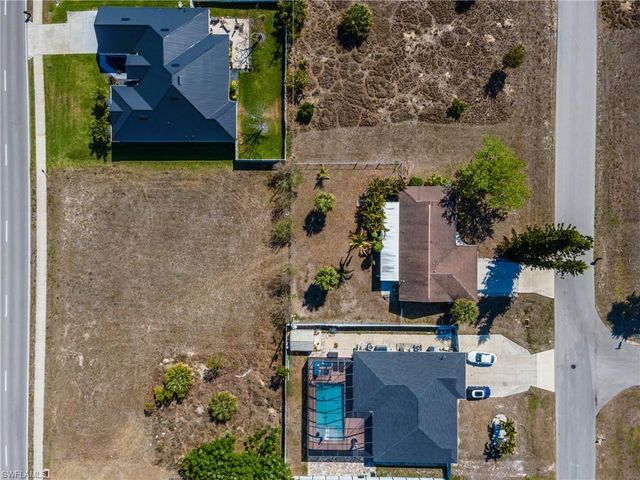 315 NW 7th TER, Cape Coral, FL 33993