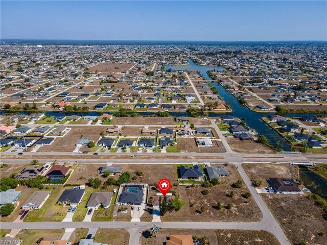 315 NW 7th TER, Cape Coral, FL 33993