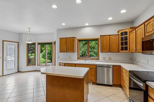 7473 Meadowrue Circle, Middleton, WI 53562