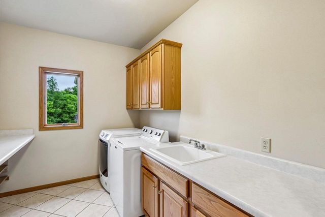 7473 Meadowrue Circle, Middleton, WI 53562