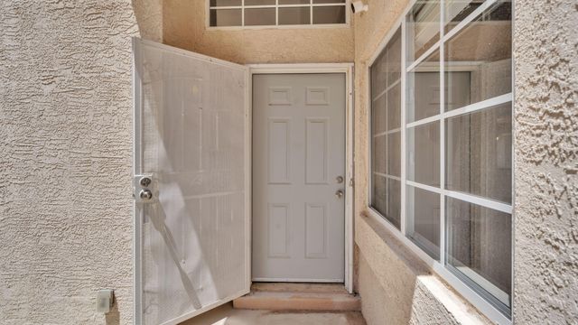 7039 Husky Drive NE, Rio Rancho, NM 87144