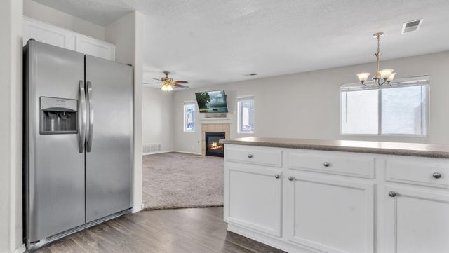 7039 Husky Drive NE, Rio Rancho, NM 87144