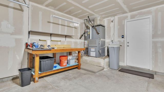 7039 Husky Drive NE, Rio Rancho, NM 87144