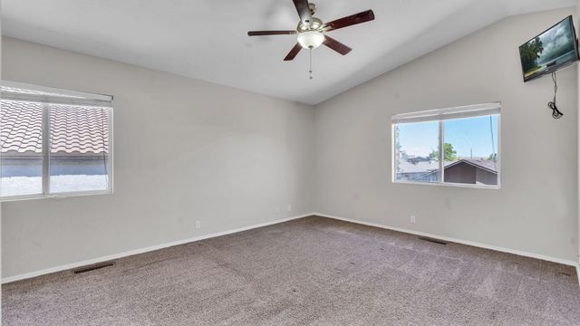 7039 Husky Drive NE, Rio Rancho, NM 87144
