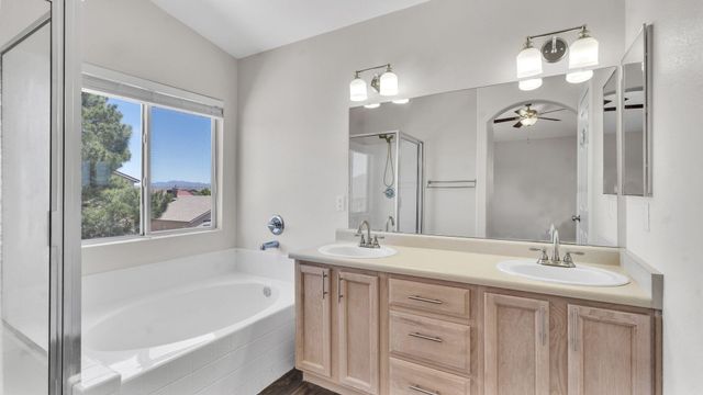 7039 Husky Drive NE, Rio Rancho, NM 87144