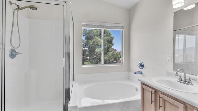 7039 Husky Drive NE, Rio Rancho, NM 87144