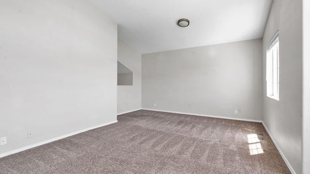 7039 Husky Drive NE, Rio Rancho, NM 87144
