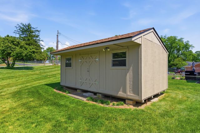 697 Cindy Blair Way, Lexington, KY 40503