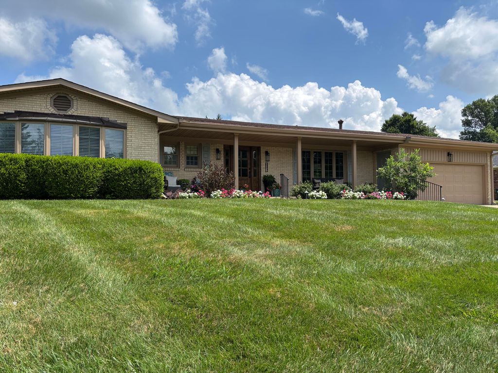 697 Cindy Blair Way, Lexington, KY 40503