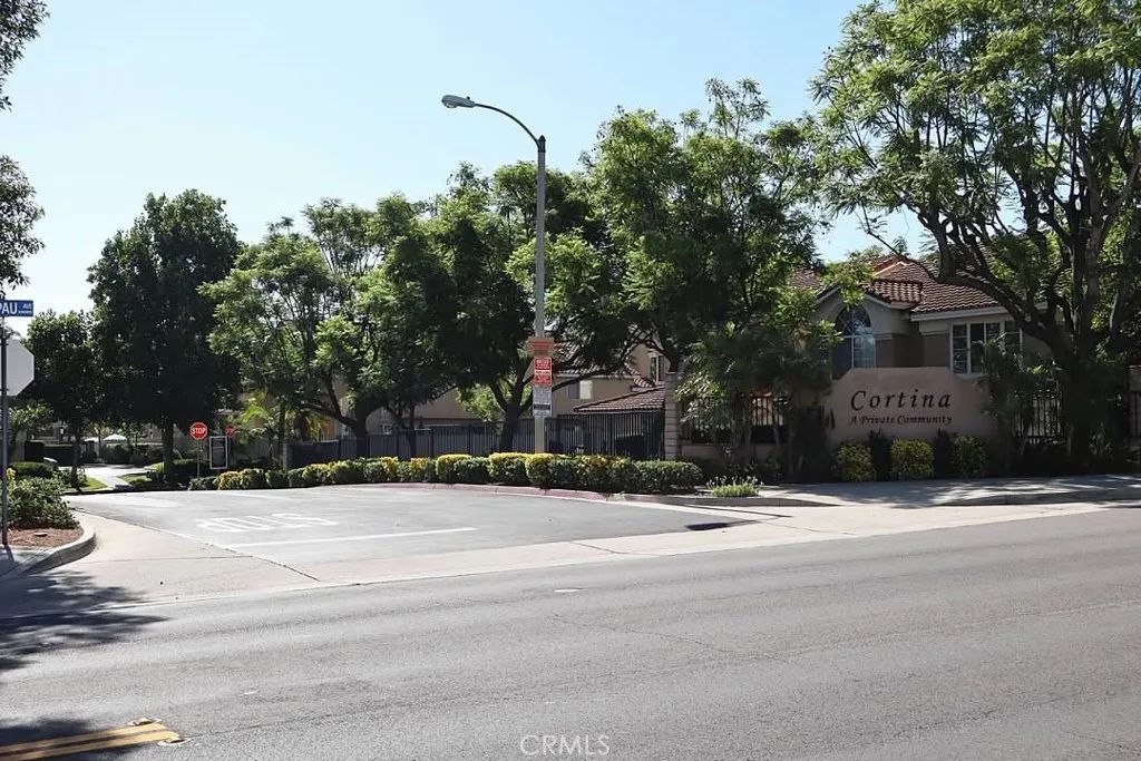 1121 San Marino Court, Corona, CA 92881