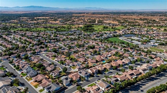 40266 Racquet, Palmdale, CA 93551