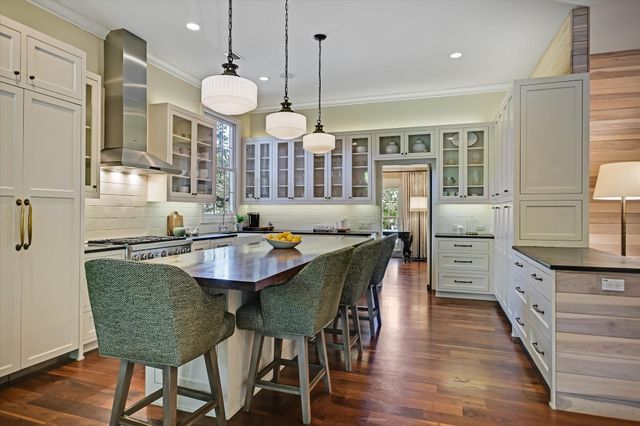 3423 Mount Barker DR, Austin, TX 78731
