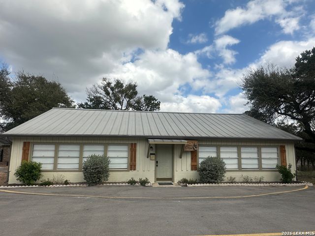 1306 Live Oak, Spring Branch, TX 78070