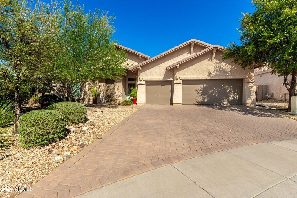 27713 N 57TH Drive, Phoenix, AZ 85083 — photo 2