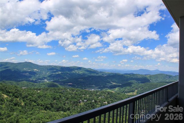 303 Sugar Top Drive 3625, Banner Elk, NC 28604