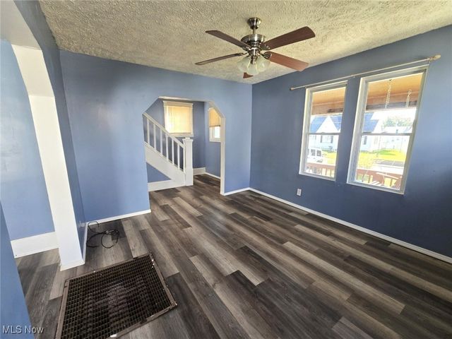 1109 36th Street, Parkersburg, WV 26104