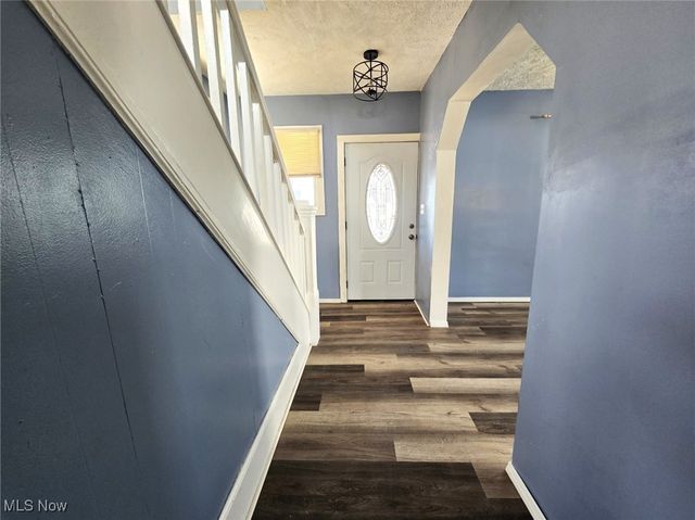 1109 36th Street, Parkersburg, WV 26104