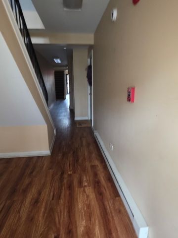 14526 S Muskegon Avenue 1C, Burnham, IL 60633