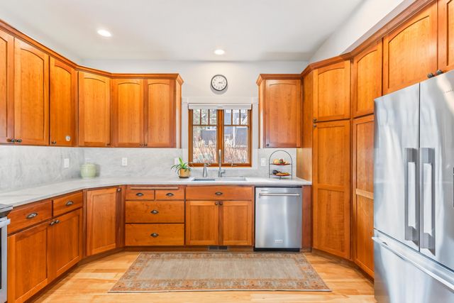 1200 NW Constellation Drive, Bend, OR 97703