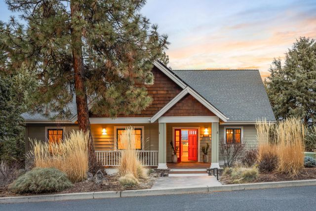 1200 NW Constellation Drive, Bend, OR 97703