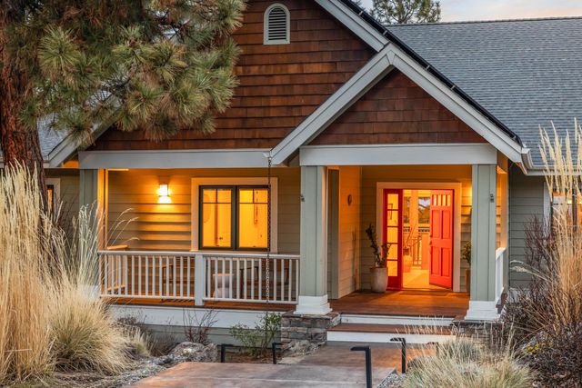 1200 NW Constellation Drive, Bend, OR 97703