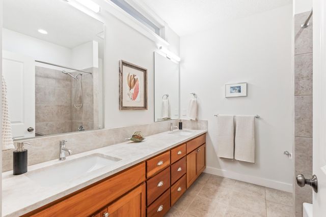 1200 NW Constellation Drive, Bend, OR 97703