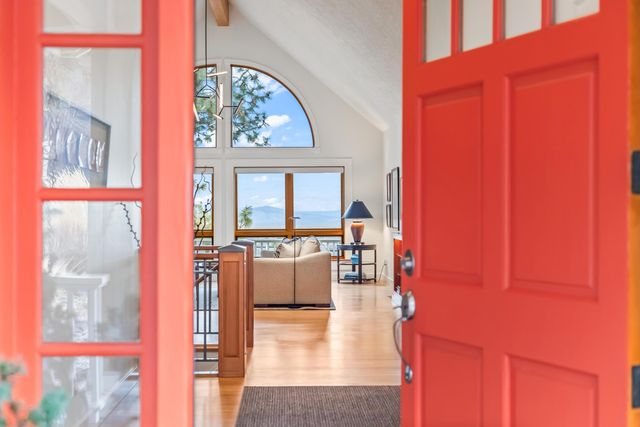 1200 NW Constellation Drive, Bend, OR 97703